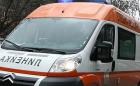 Микробус блъсна минаващ зад него възрастен пешеходец 07_1437464268