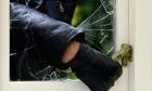Трънски полицаи задържаха жител на гр. Луковит за кражба 09_1442648182