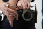 Двама са задържани за грабежа на пощенската служителка в Радомирско 06_1466224405