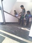 Безработни ремонтираха стълбищните коридори в Бюрото по труда в Перник 07_1469194594