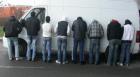 Брезнишки полицаи задържаха млад софиянец, превозвал шестима афганистанци 07_1469860985