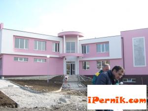 Инспектират Общтностния център в кв. "Тева" сн. gradski.org