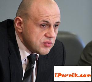Политиката в Перник дойде в повече