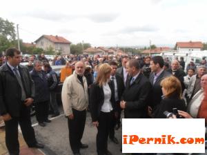 Министри и депутати в Дивотино