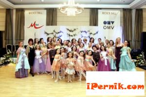 Балет "Вая" с първо място на Виенския бал в София сн.pernikmedia.net