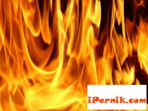 Безработен се запали пред сина си 03_1363679264