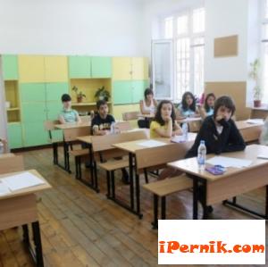 Шпионска техника e хит на матурите 05_1368509121