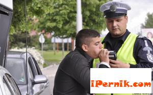 Софиянец с Голф кара пиян в Перник 07_1373644915