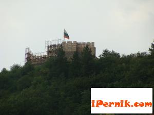 Съсипват крепостта Кракра 09_1379286818