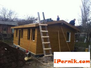 В Перник пострадали от земетресенията живеят в незаконни къщи 12_1387263843