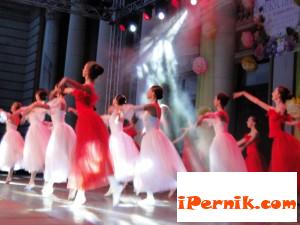 Откриха Пролетния салон на изкуствата с танцов маратон 04_1397034342