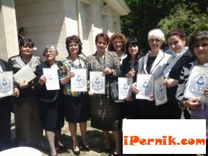 В учителските Оскари за 2014 г. участват и девет педагози от Пернишка област 05_1400504181