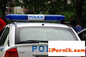 Пернишки полицаи разкриха кражба на два акумулатора и инструменти 06_1403514810
