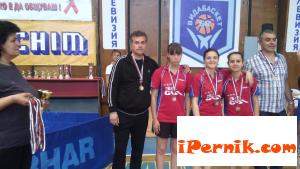 Пернишките тенисисти на маса спечелиха две трети места 07_1404215250