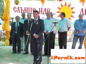 Мартин Борисов от Перник спечели златен медал на XIV-тия Национален детски фолклорен фестивал "Слънце иде..." 07_1404992076