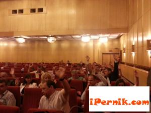 ГЕРБ-Перник: Случилото се в местния парламент сочи безотговорност към гражданите 07_1405665419