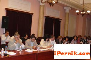Продължението на сесията на Общинския съвет днес мина кротко 07_1406122351