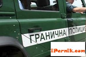 Задържаха шеф на полицията за "каналджийство" в Трън 08_1407414438