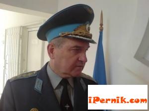 Сякаш турчин е плюл на униформата ми! 08_1409312550