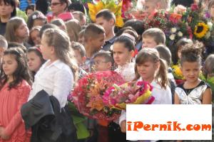 1009 първокласници влязоха в класните стаи 09_1410773834