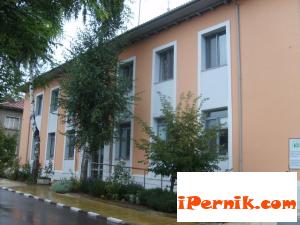 Обявиха празникът на Брезник за неучебен и неработен 10_1412840250