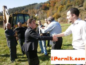 Започна строителството на многофункционален спортен комплекс в Трън 10_1413357437
