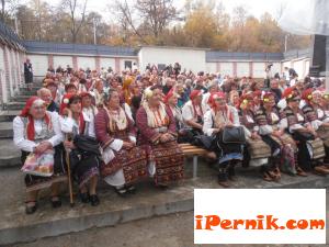Бистришките баби идват за фестивал в Перник 10_1413462870