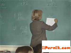 Проучване показа, че учителите и лекарите са най-стресирани у нас 10_1413880010
