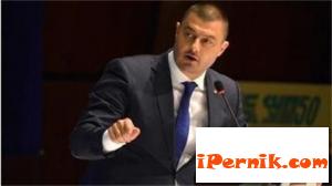 Бареков се е развел в Брезник 10_1413961915
