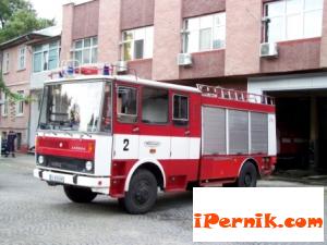 Изгоря дървен заслон 11_1415107417