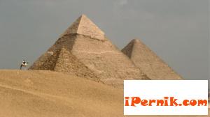 Искат да разрушат египетските пирамиди 03_1425982139