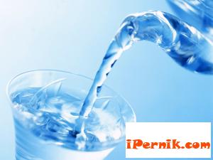 Мъж плати накуп много пари за вода 03_1426503168