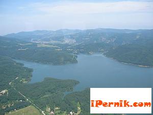 Язовир "Искър" може да прелее 03_1426503575