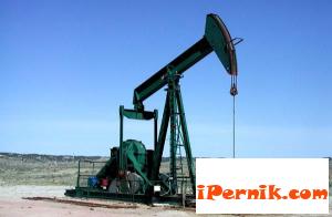 Петролът се понижава, доларът се покачва, а природният газ може да поевтинее с още близо 10% 03_1427715326