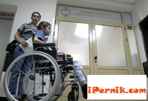 Молбите за "личен асистент" са 505 в Перник 04_1429691254