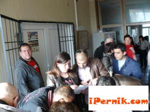 Събранието на кв. Църква премина в хаос 04_1430115224