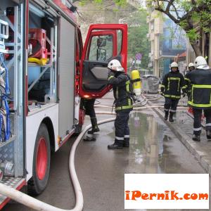 Четирима младежи са спасили старец от пожар 05_1430657939
