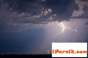 Буря отнесе покриви в Симеоновград 05_1431067389