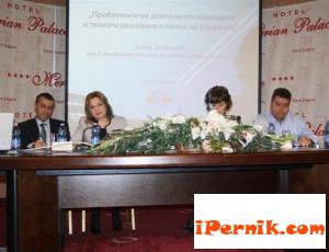 Изнесоха стряскащи цифри за зъбното ни здраве 05_1431422624