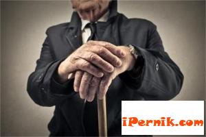 Блокираха пенсиите на българи в Гърция 05_1432975403