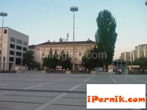 Ще местят гранита от площада в друг склад 06_1433242575
