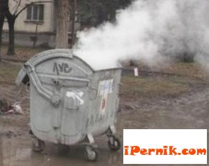 Три кофи за боклук са унищожени при пожари в Перник 06_1433926182
