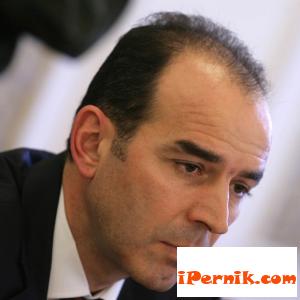 Искров е обещал да подаде оставка до края на тази седмица 06_1434972618