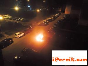 Отново подпалиха кола в Перник 07_1436423319
