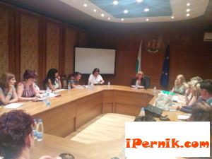 Първа работна среща за изготвянето на Областна стратегия за развитие на социални услуги 2016-2020 г. 07_1436796966