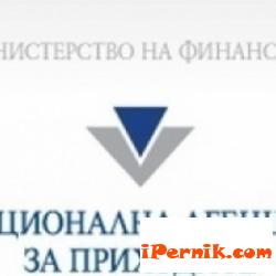 От 1 януари трябва да плащаме за 5 години назад, за да възстановим здравните си права 07_1436878119