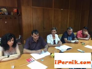 Съветниците от БСП не допуснаха „Lafka” в Перник  07_1438064620