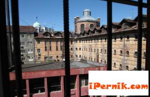 Надзирателите в затворите са малко 08_1439884404
