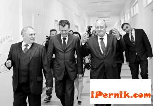 Ще наемат трайно безработни за учители 09_1441782928