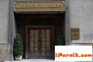 Ще затягат контрола върху търговията с цигари и алкохол  09_1442565830